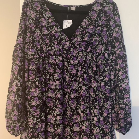 Purple and Black Floral Dress - Picture 4 of 4